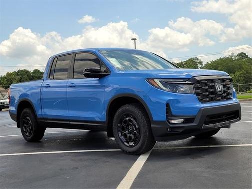 2025 Honda Ridgeline TrailSport+