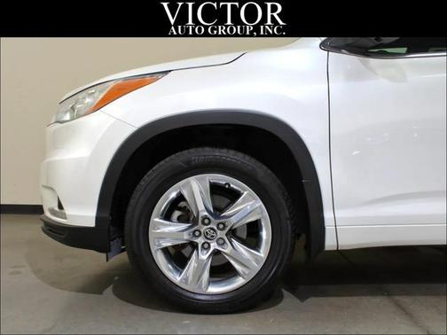 2016 Toyota Highlander Limited Platinum