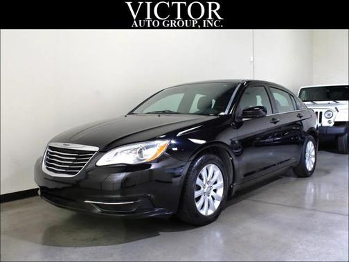 2013 Chrysler 200 Touring