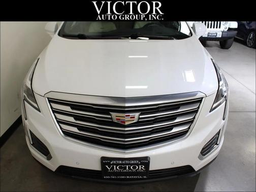 White 2017 Cadillac XT5 Premium Luxury