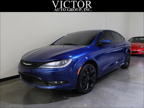 2015 Chrysler 200 S