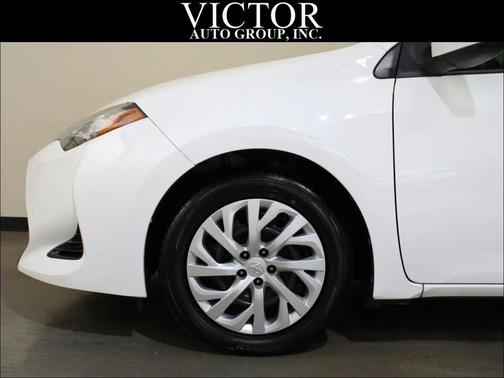 White 2017 Toyota Corolla LE