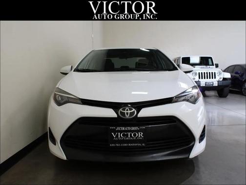 White 2017 Toyota Corolla LE