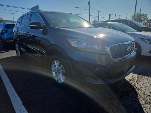 2020 Kia Sorento LX