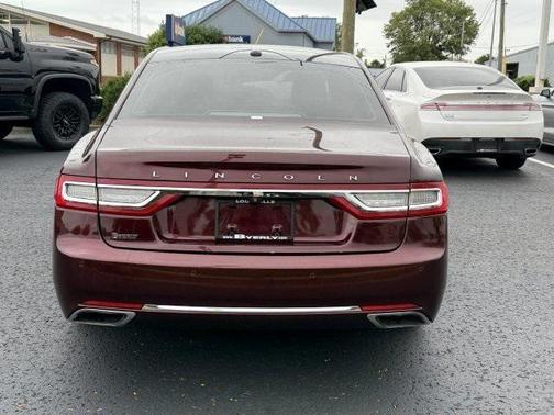 2017 Lincoln Continental Select