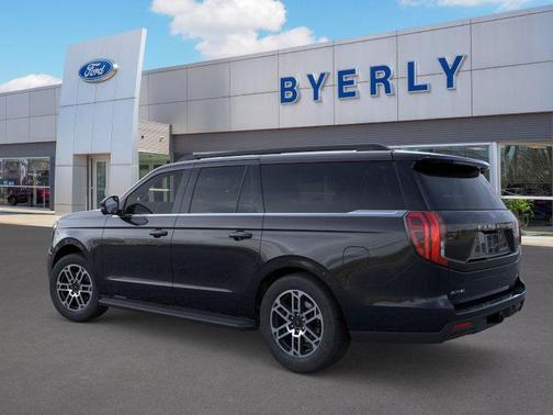 Agate Black Metallic 2026 Ford Expedition Max Active 4x4