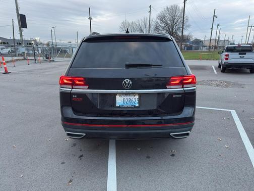 2022 Volkswagen Atlas 2.0T SE w/Technology 4MOTION