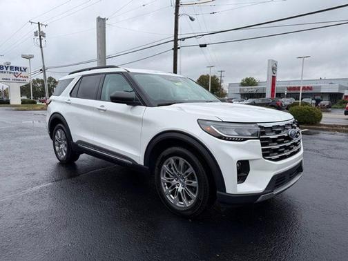 2025 Ford Explorer Active