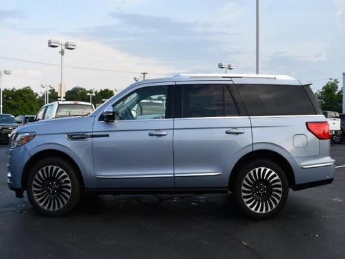 2021 Lincoln Navigator Black Label