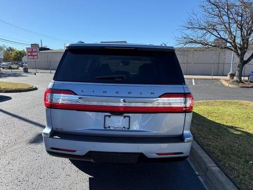 2021 Lincoln Navigator Black Label