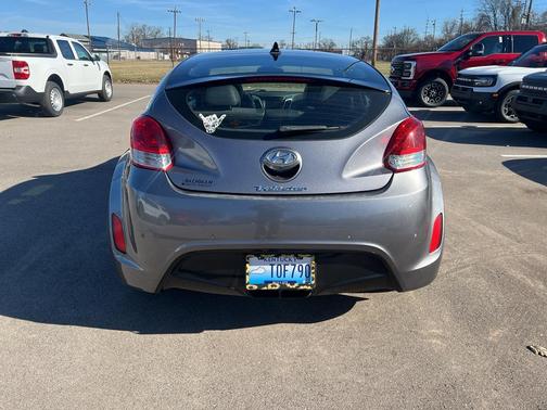 2013 Hyundai Veloster Base