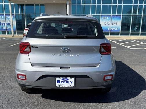 2025 Hyundai VENUE SEL