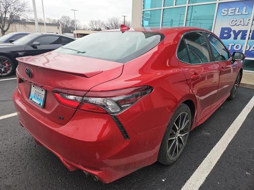 2021 Toyota Camry SE