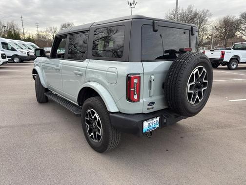 2022 Ford Bronco Outer Banks