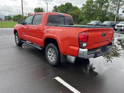 2018 Toyota Tacoma SR5