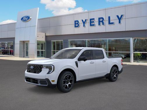 Space White Metallic 2026 Ford Maverick Lariat