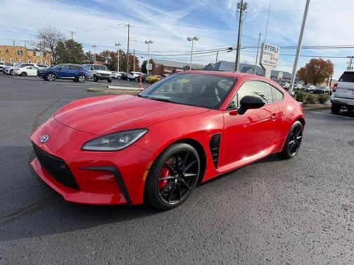 2024 Toyota GR86 Premium