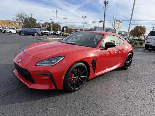 2024 Toyota GR86 Premium