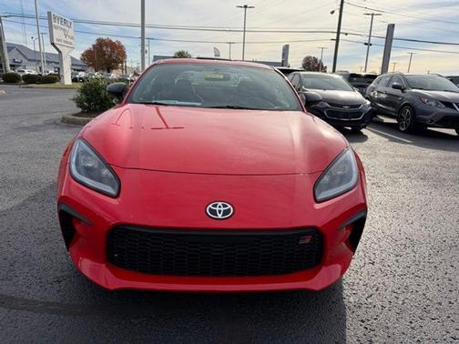 2024 Toyota GR86 Premium