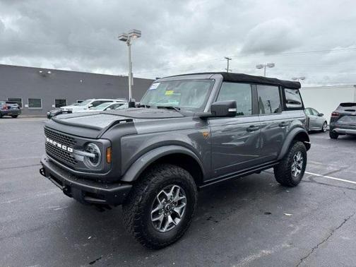 2022 Ford Bronco Badlands