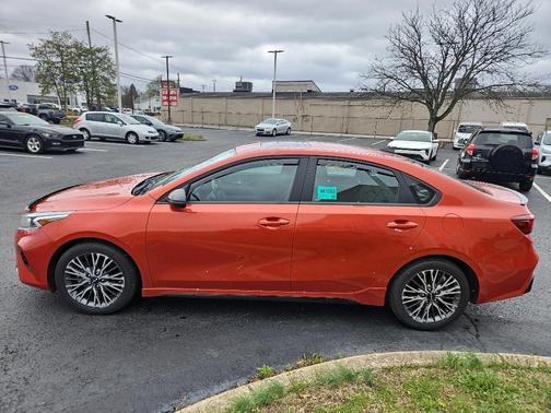 2023 Kia Forte GT-Line