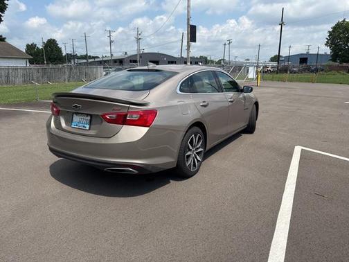 2023 Chevrolet Malibu FWD RS