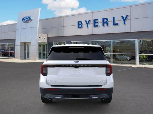 2025 Ford Explorer Active