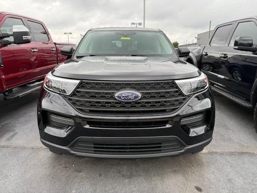 2022 Ford Explorer Base