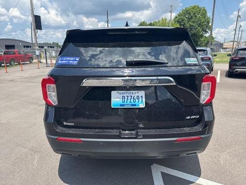 2022 Ford Explorer Base