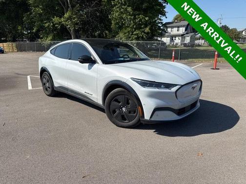 2023 Ford Mustang Mach-E California Route 1