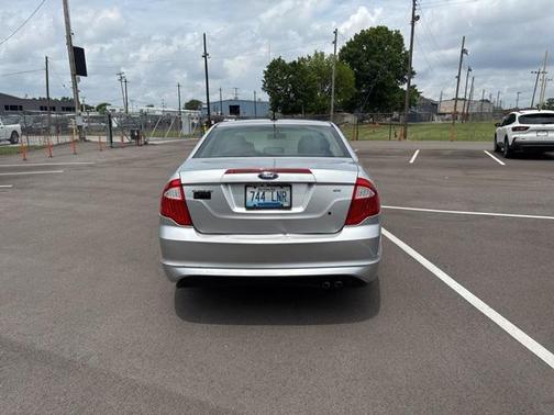 2011 Ford Fusion SE