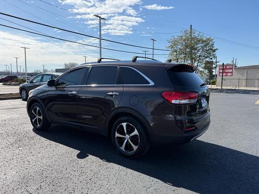 2018 Kia Sorento EX