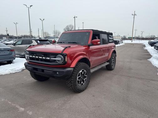 2022 Ford Bronco Outer Banks