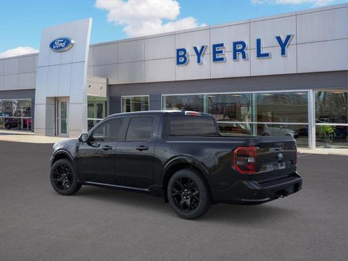 2026 Ford Maverick Lobo Standard