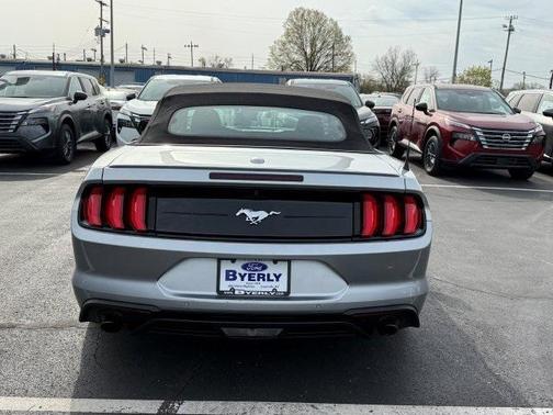 2022 Ford Mustang EcoBoost Premium