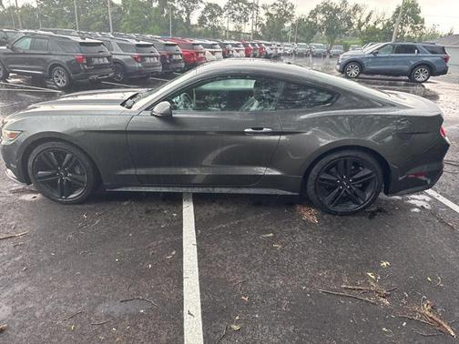 2017 Ford Mustang EcoBoost Premium