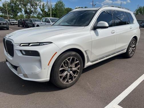 2023 BMW X7 xDrive40i