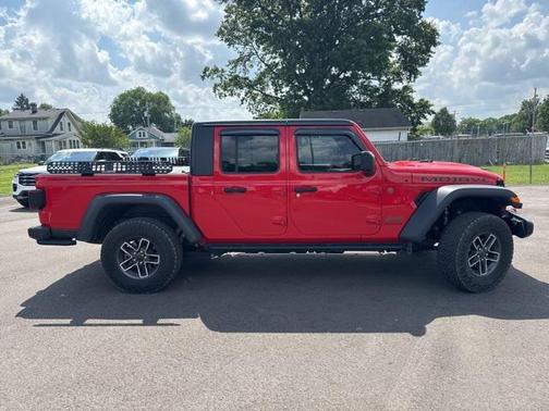 2024 Jeep Gladiator Mojave