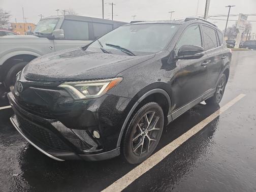 2016 Toyota RAV4 SE