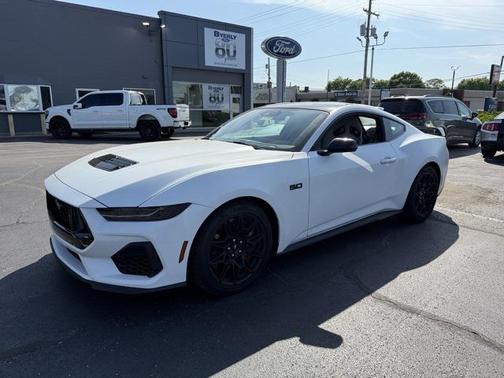 2024 Ford Mustang GT Premium