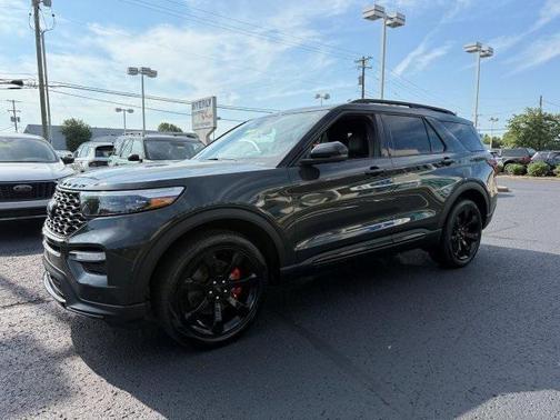 2023 Ford Explorer ST