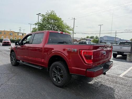 RAPID RED MET TINTED CC 2022 Ford F-150 XLT