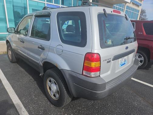 2002 Ford Escape XLS