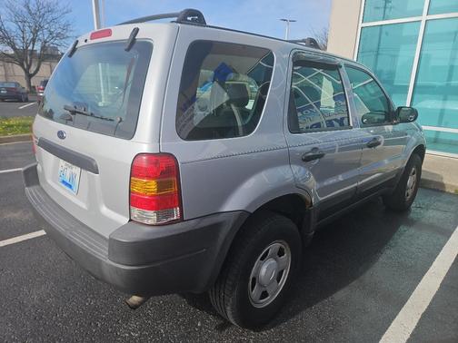 2002 Ford Escape XLS