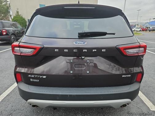 Cinnabar Red Metallic Premium Colorant 2023 Ford Escape Active