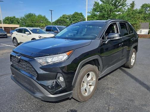 Midnight Black Metallic 2021 Toyota RAV4 XLE