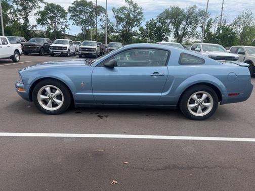 2007 Ford Mustang Premium