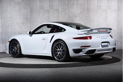 2015 Porsche 911 Turbo S