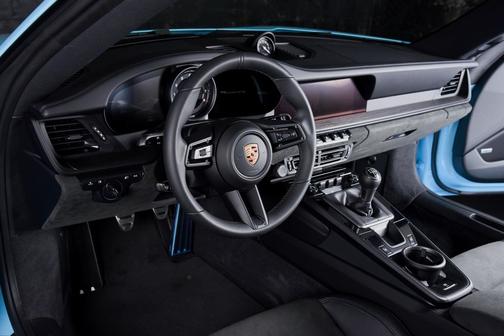 2024 Porsche 911 Carrera GTS