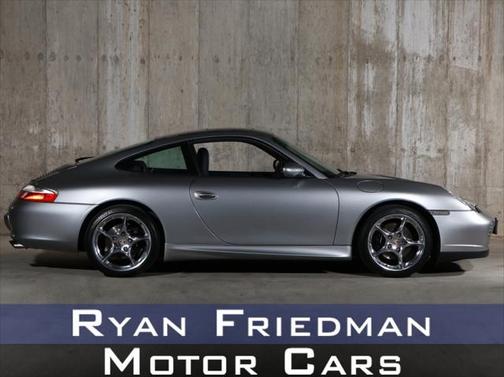 2004 Porsche 911 Carrera 4